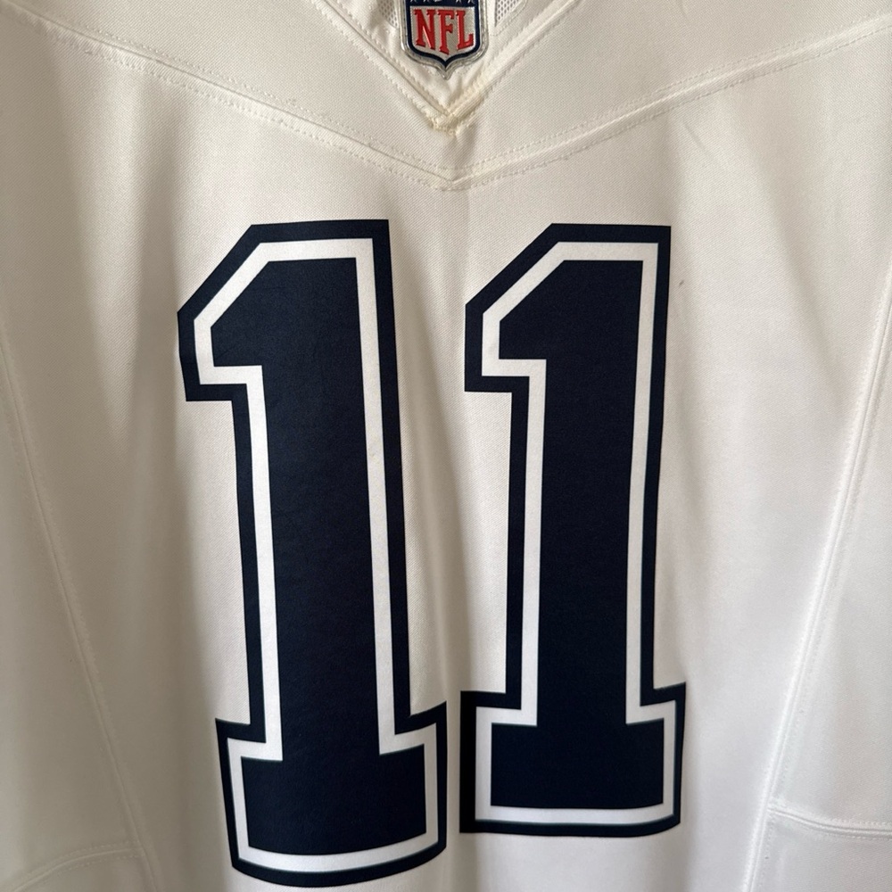 Nike White and Navy Men's Jersey - Picture 2 of 6
